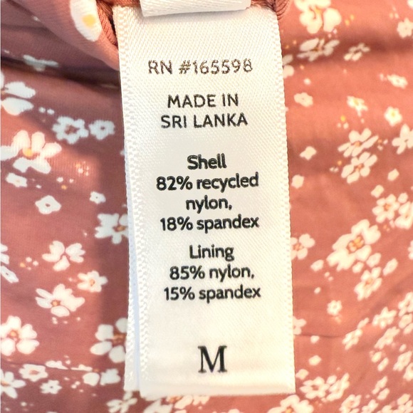 Andie The Snap Ditzy Floral Mauve One Piece Swimsuit - Medium - Picture 4 of 8